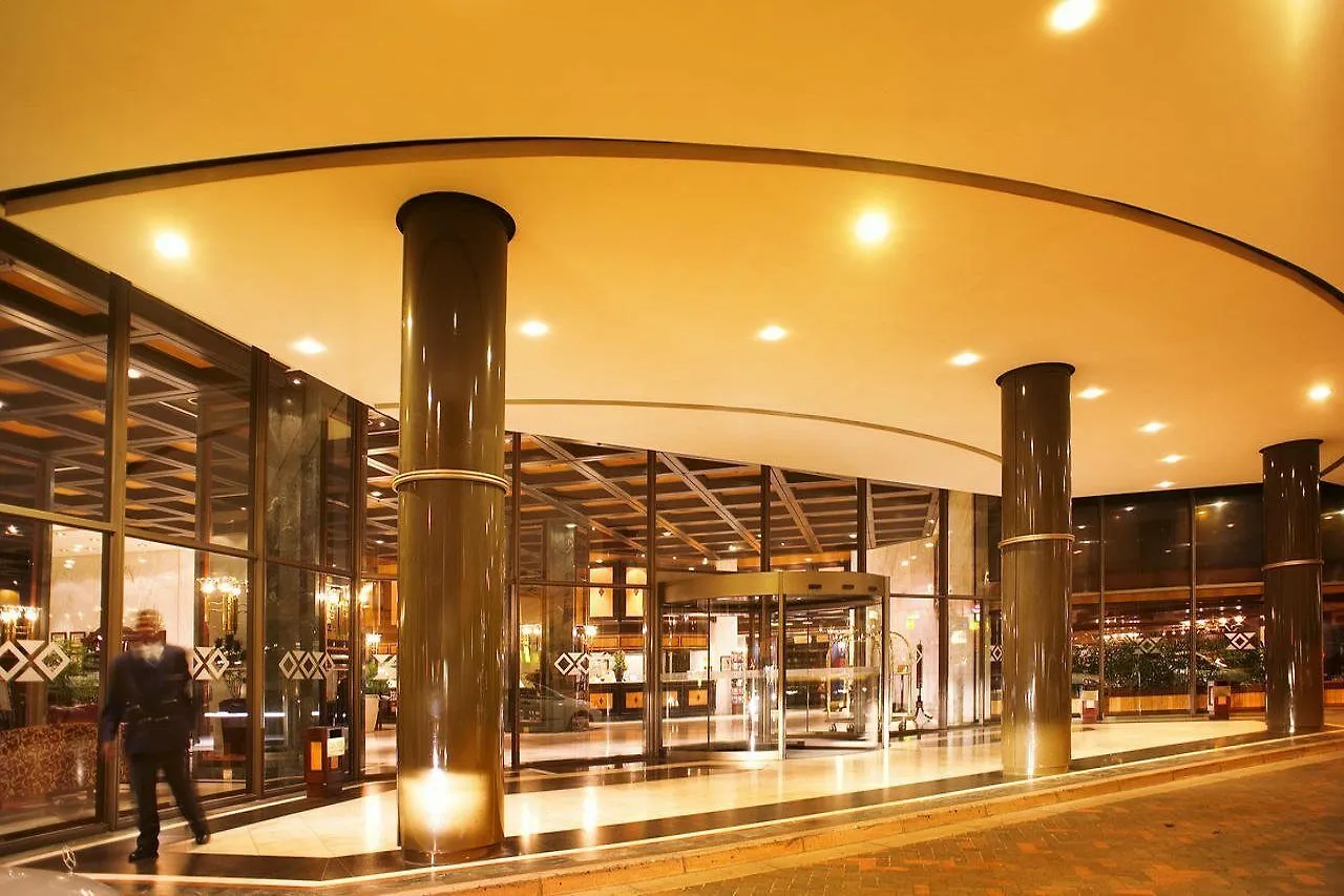 Southern Sun Cape Sun Cape Town Hotel