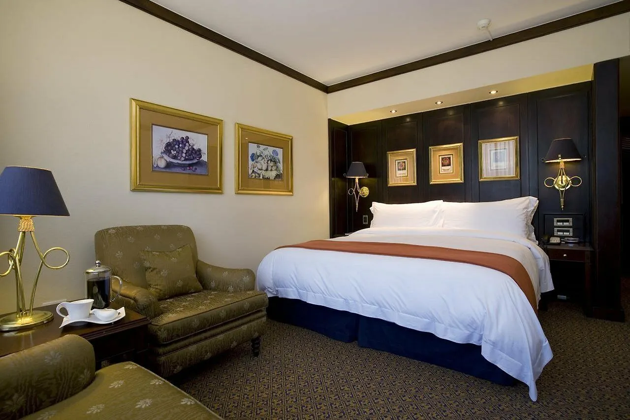 Southern Sun Cape Sun Ciudad del Cabo 4*,